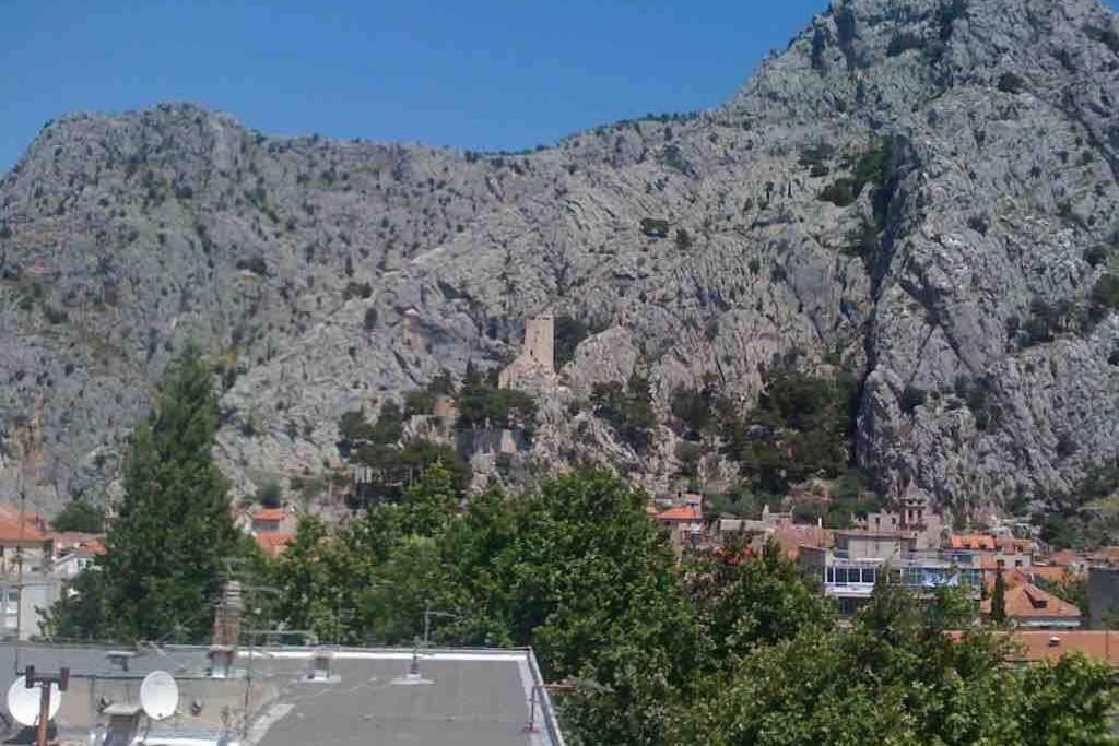 Sara Apartment Punta Omis Near Sandy Beach ภายนอก รูปภาพ